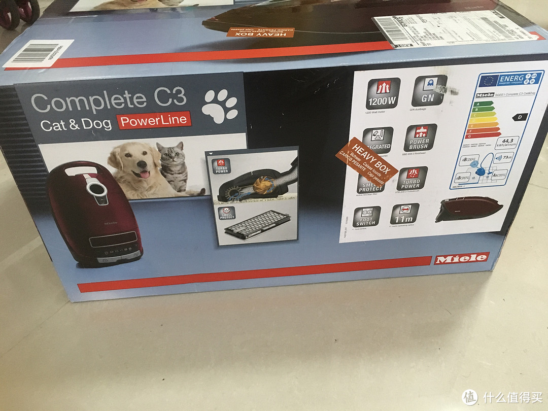 打扫能手：Miele 美诺 Complete C3 Cat and Dog 吸尘器 晒单