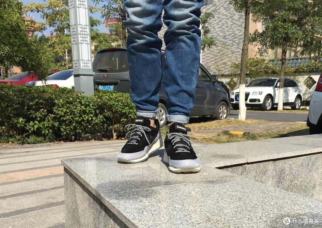 在剁手的路上越走越远4:Saucony 圣康尼 Dirty Snow II Shadow 6000 复古跑鞋