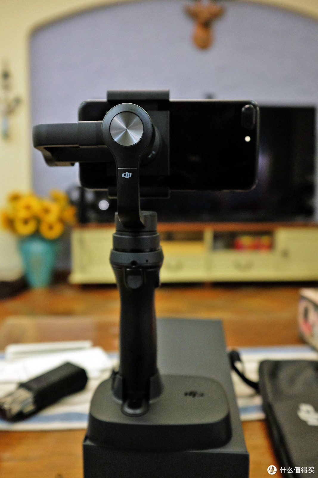 DJI 大疆 OSMO MOBILE 开箱小评，附大范围移动延时摄影技巧