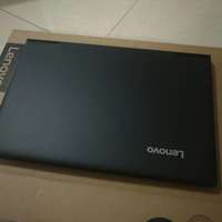 联想 Ideapad 700-15ISK 笔记本电脑外观展示(键盘|插口|插口|指示灯)