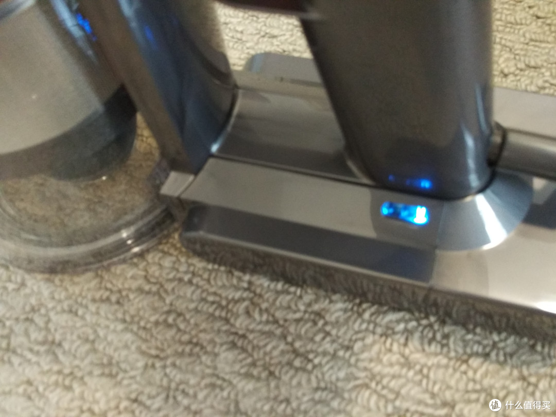 Dyson V8 Absolute Stick Vacuum 吸尘器 开箱