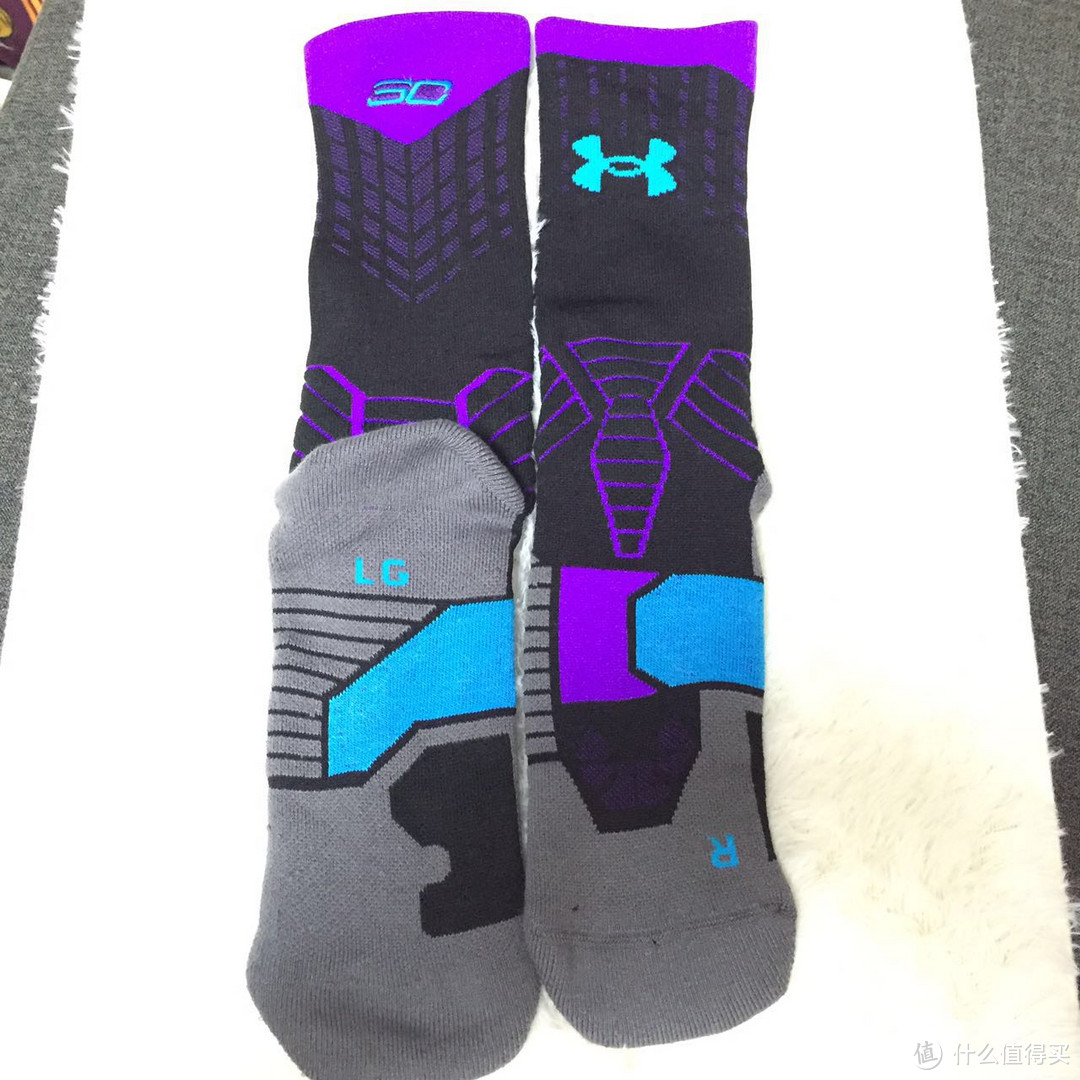 Under Armour 安德玛 篮球精英袜 集合套图