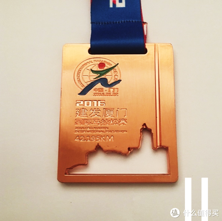 吐槽丨2016年度国内马拉松丑*奖牌一览