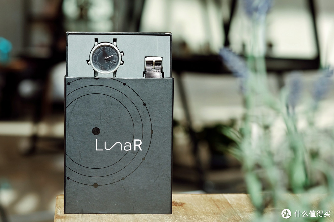 #本站首晒# 智能手表用上太阳能是一种怎样的体验？LunaR简单上手分享