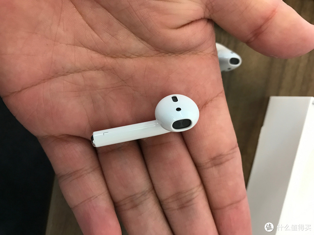 到店直接购买，量产版开箱晒机——Apple 苹果 AirPods 无线耳机