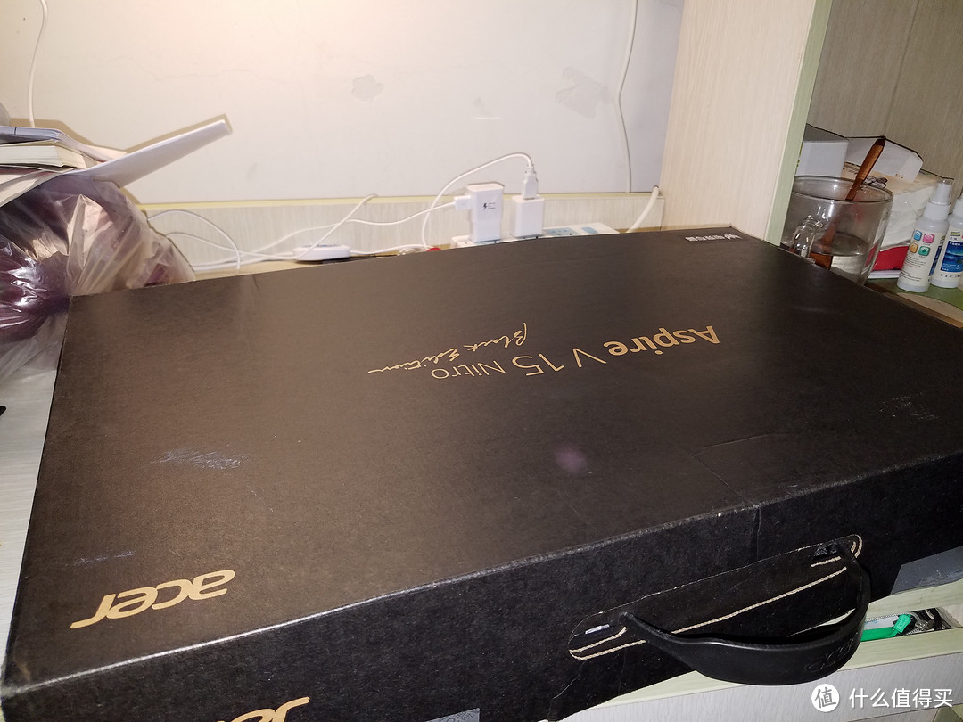 Acer 宏碁 VN7-592g暗影骑士二代 开箱评测及使用了两个月的心得体会