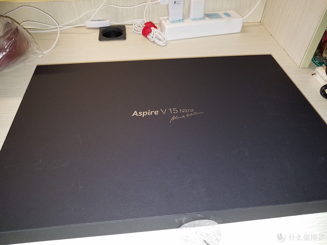 Acer 宏碁 VN7-592g暗影骑士二代 开箱评测及使用了两个月的心得体会