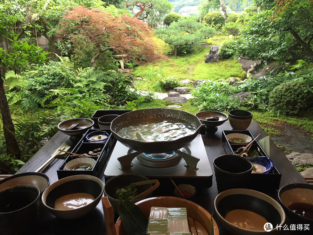 暖暖的，很贴心：一锅寿喜烧，假装在日本