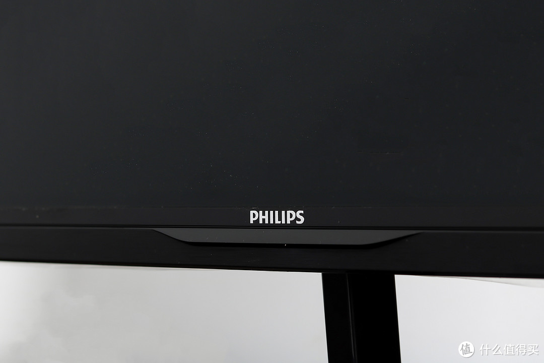 每天面对的新伙伴：PHILIPS 飞利浦 234E5QSB 显示器