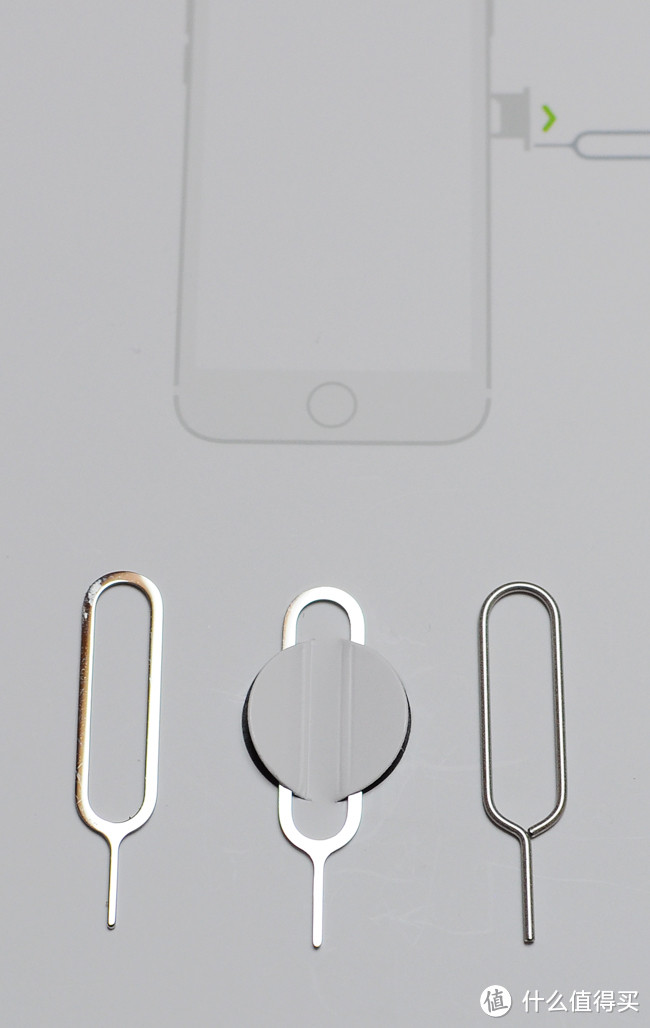 选择困难症的最佳选择：Apple 苹果 iPhone SE 官方皮套