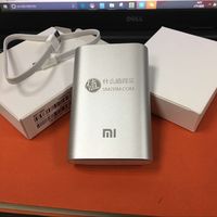 小米 10000mAh 移动电源使用感受(充电|优点|缺点)