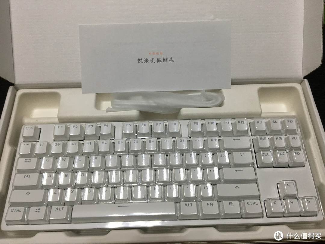 张大妈送来了2016年最后一天的礼物—悦米机械键盘开箱及轻众测