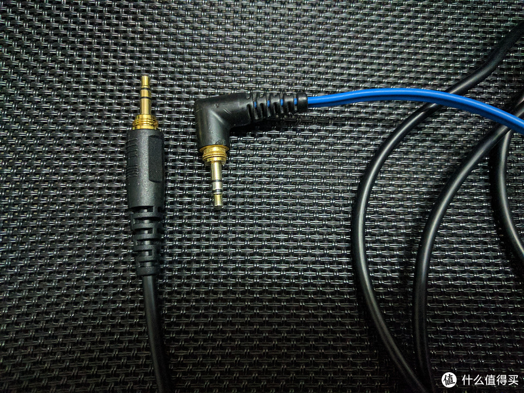 封闭耳机听交响：Beyerdynamic 拜亚动力 DT660