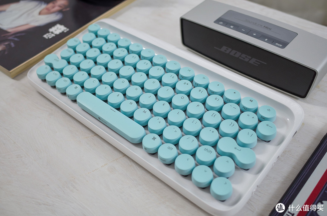 #本站首晒# 糖果味的机械键盘——LOFREE 洛斐 dot圆点 蓝牙机械键盘 萌小蓝 开箱