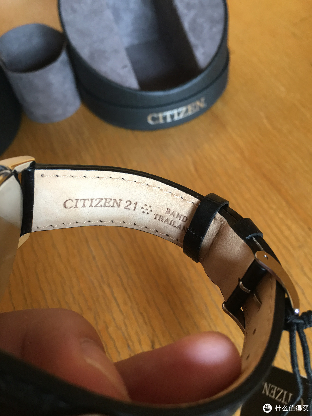 #原创新人#大叔的张大妈首秀：CITIZEN 西铁城 AW1236-03A 男款 光动能手表