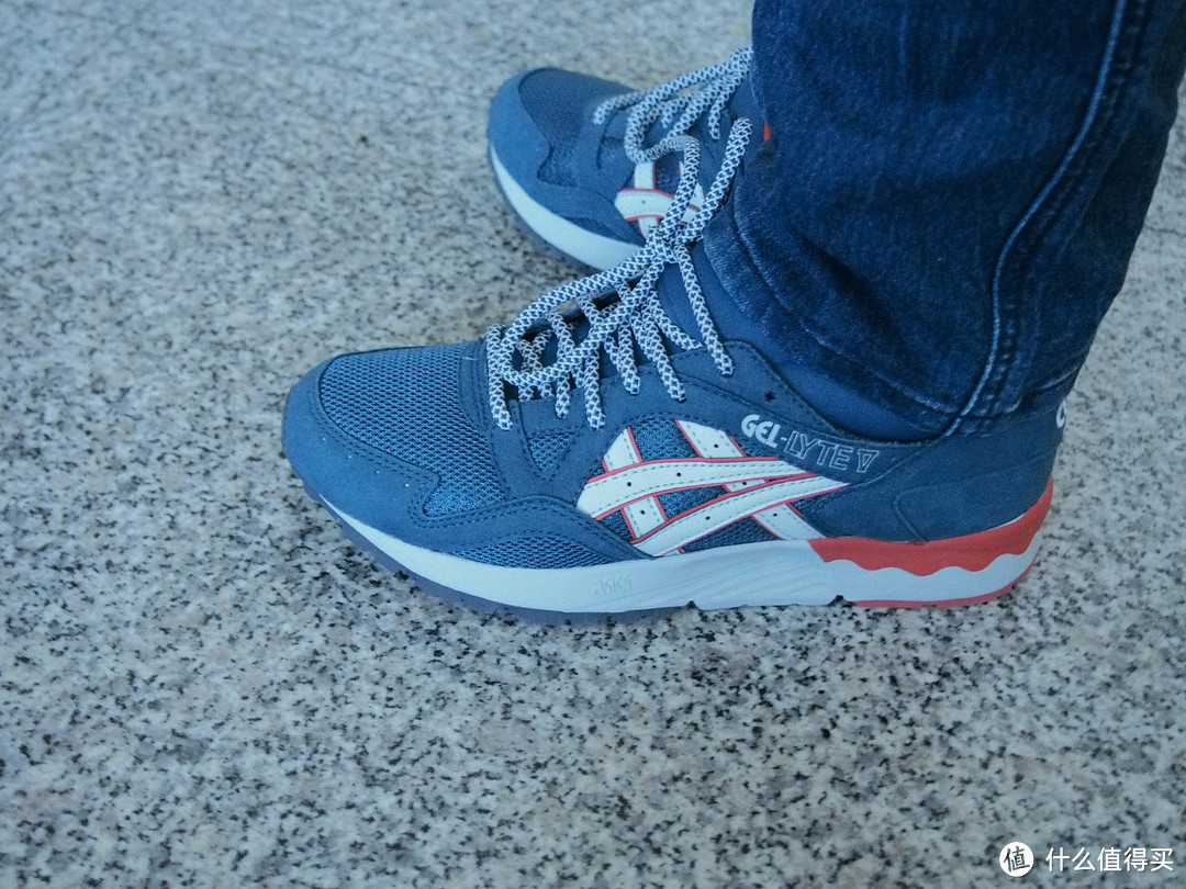 ASICS 亚瑟士 Tiger GEL-LYTE V 休闲运动鞋 新年晒单