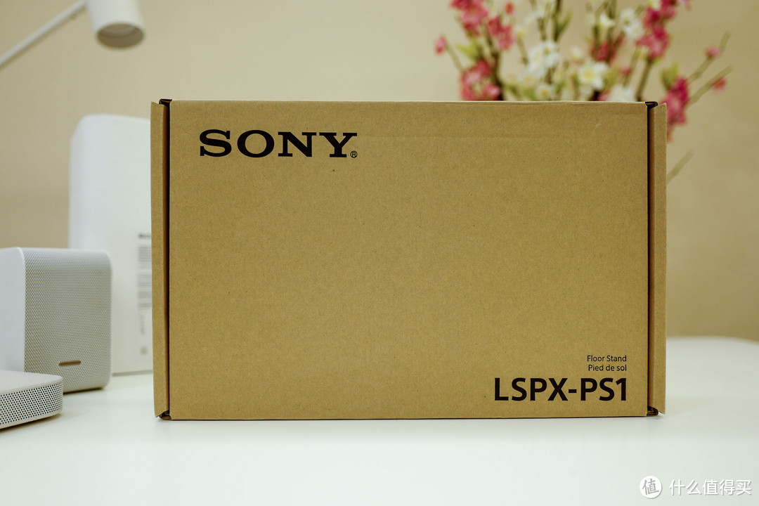 #本站首晒# 一个背包求带走，超短焦投影仪 索尼 SONY LSPX-P1