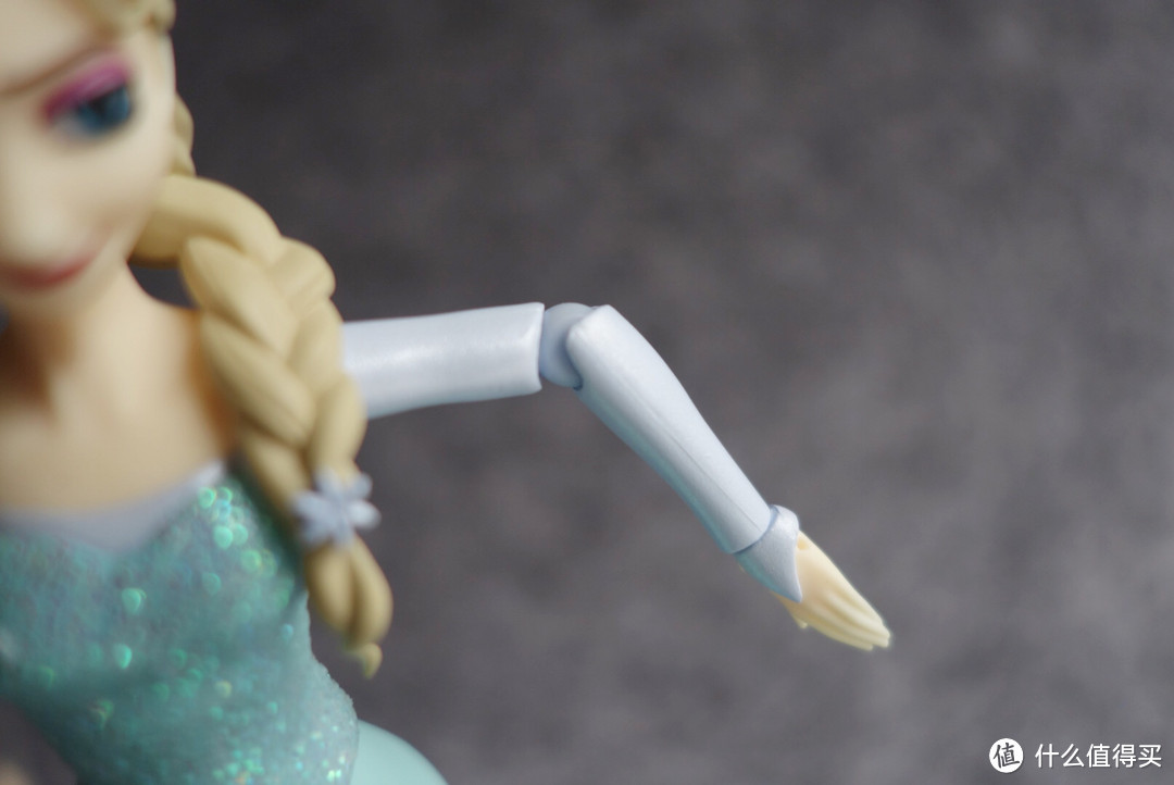 #本站首晒# Let it go~ FIGMA 冰雪奇缘 爱尔莎&雪宝 涂装可动模型（多图）