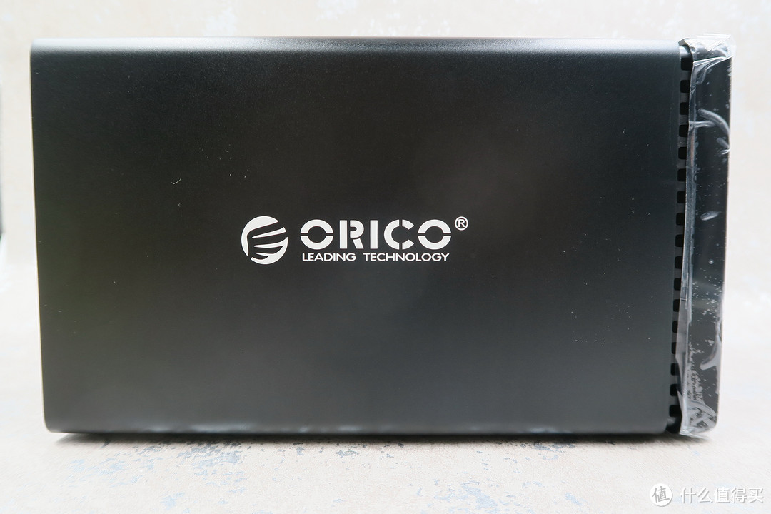 长得像NAS的硬盘柜 ORICO 奥睿科 NS200U3 3.5英寸硬盘柜