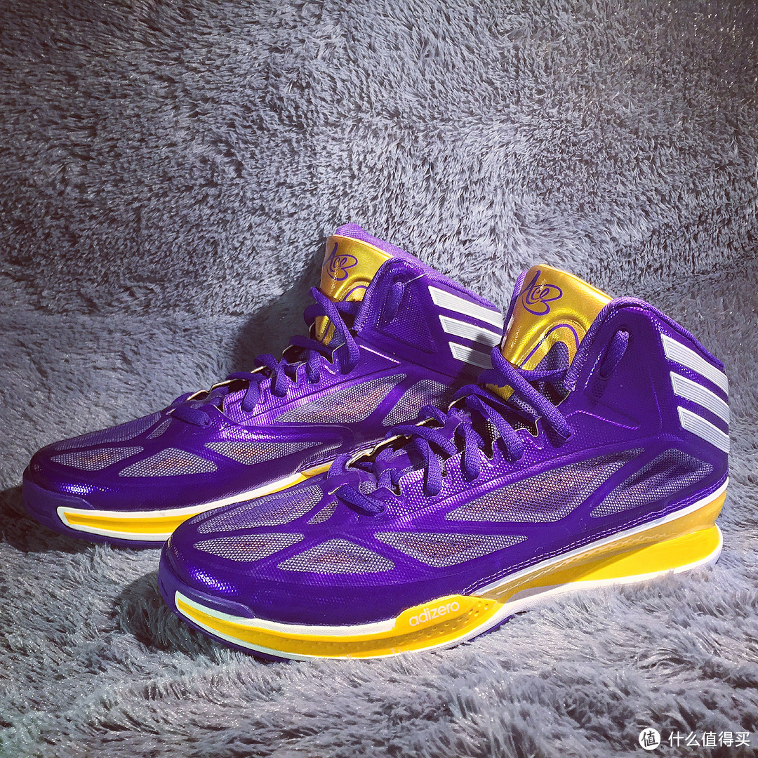 WNBA明星球员穿的篮球鞋 — Adidas 阿迪达斯 crazy light 3 Candace Parker PE