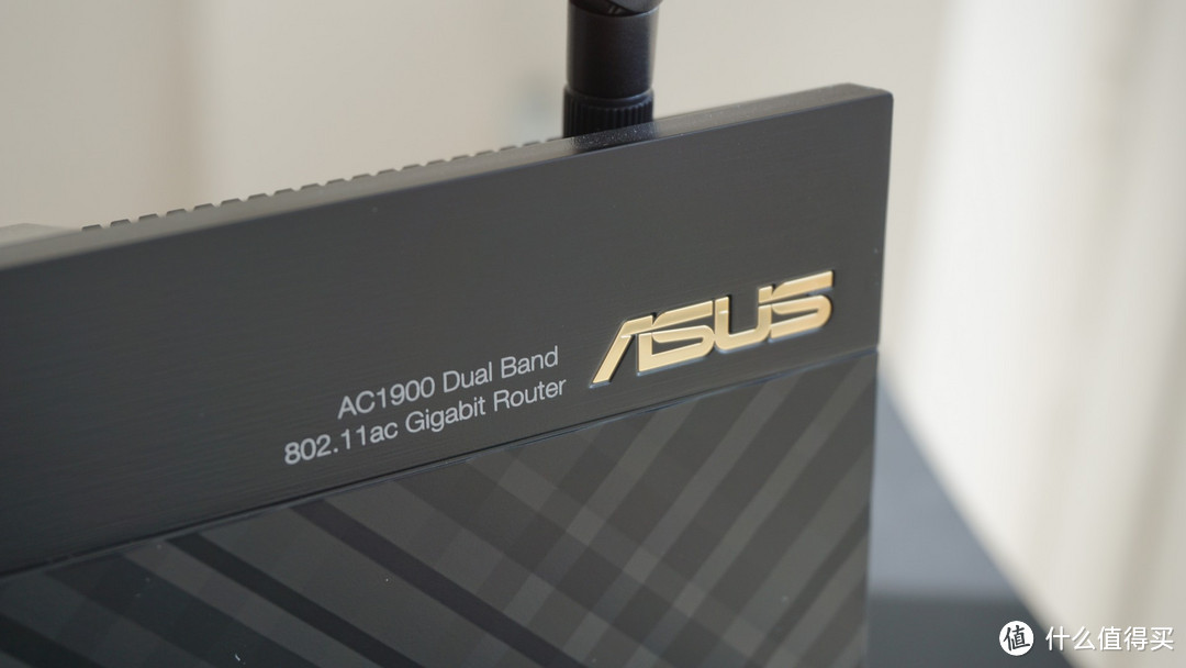 晒晒12期免息的 ASUS 华硕 RT-AC68U 1900M AC双频 无线路由器