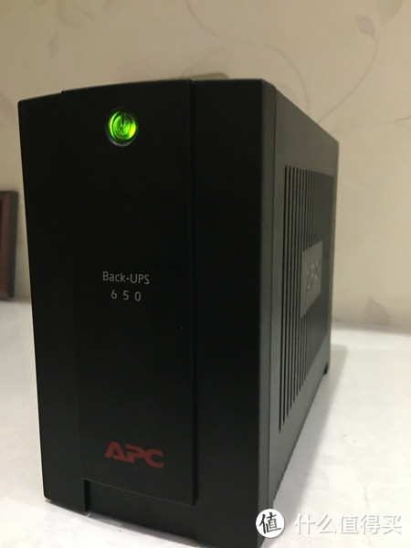 施耐德 APC BX650CI-CN 390W UPS不间断电源稳压