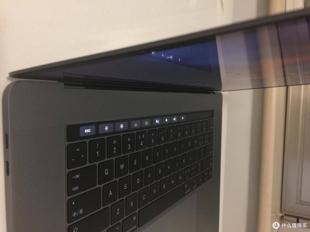 Apple 苹果 MacBook Pro 15.4英寸笔记本电脑 2016年款 乞丐版 开箱！