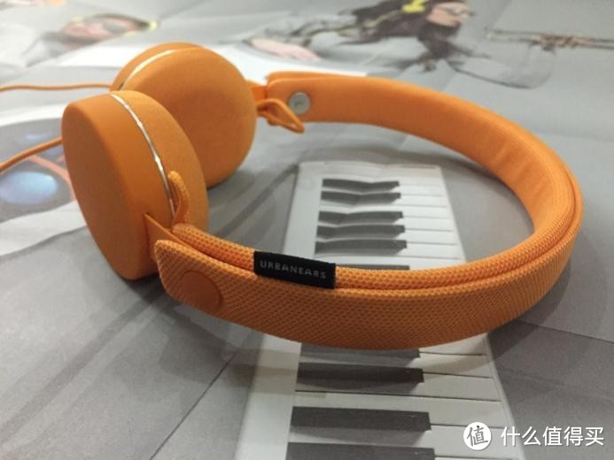 小可爱 Urbanears Humlan 头戴式重低音时尚  耳机