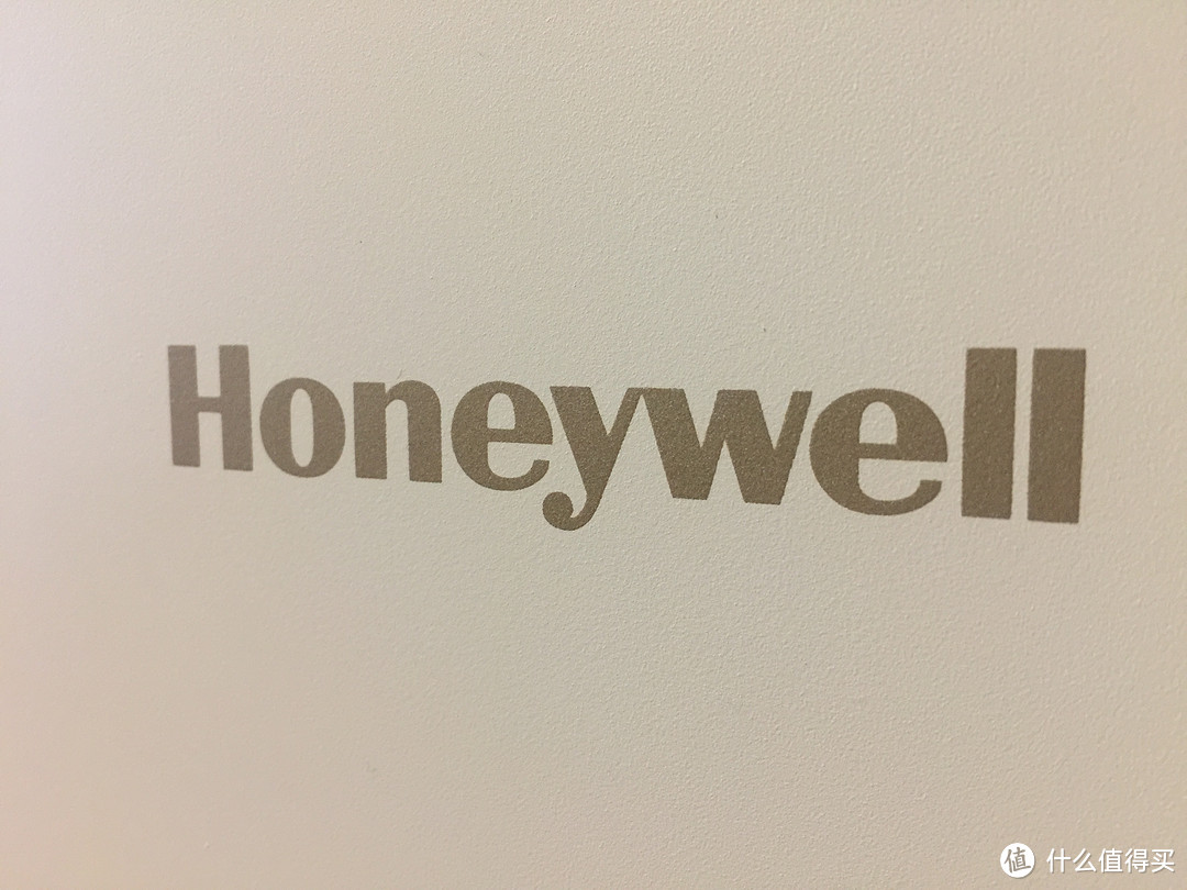 不想在家“吸毒”，入手 Honeywell 霍尼韦尔 Air Touch-P 空气净化器