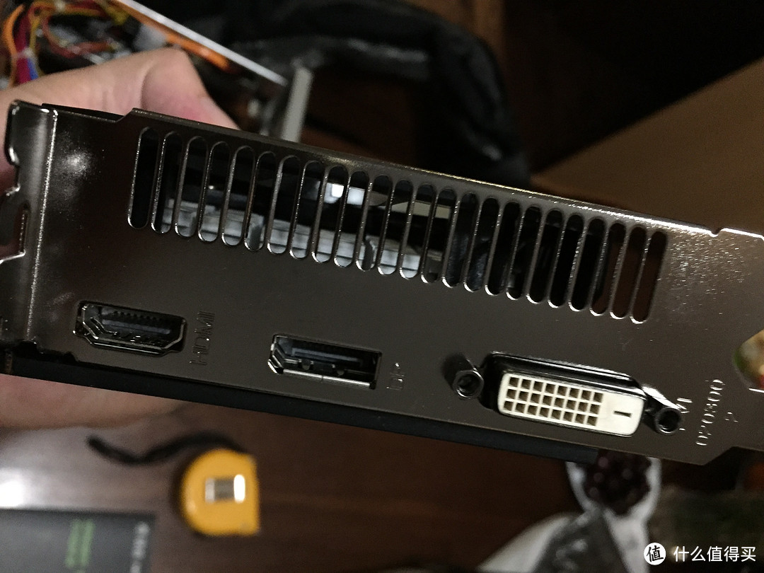 MAXSUN 铭瑄 GTX1050 终结者2G版 开箱