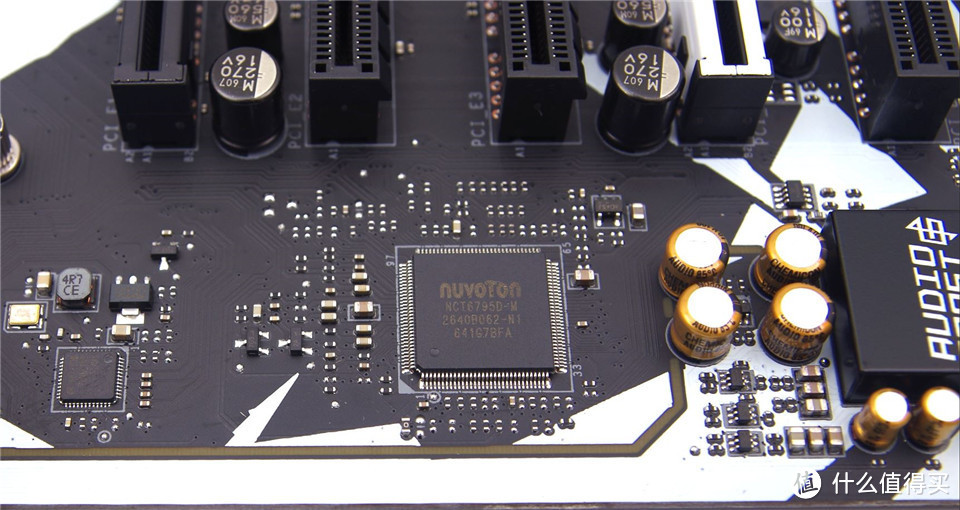 黑白美人 — 打造I7 7700K GTX1070SLI NvmeRAID0 平台装机SHOW