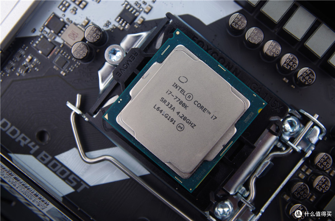 黑白美人 — 打造I7 7700K GTX1070SLI NvmeRAID0 平台装机SHOW