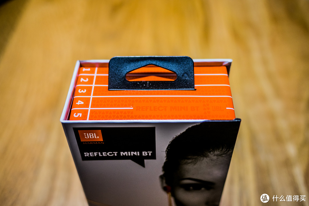 JBL Reflect Mini BT无线蓝牙运动耳机开箱体验