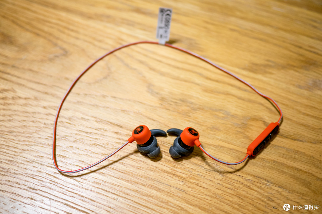 JBL Reflect Mini BT无线蓝牙运动耳机开箱体验