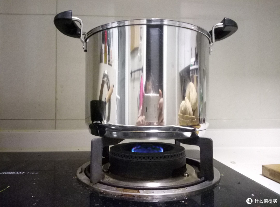 我的处女晒:THERMOS 膳魔师 KBF-4501 真空无火保温焖烧锅4.3L