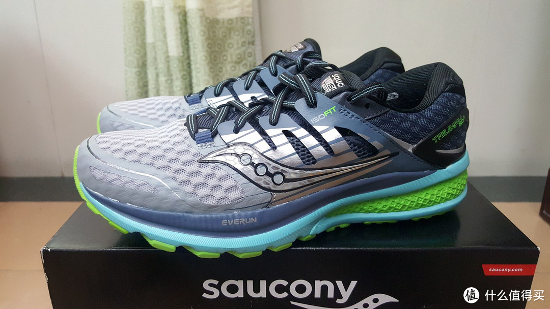 黑五开箱：Saucony 索康尼 Triumph ISO 2 男款跑鞋