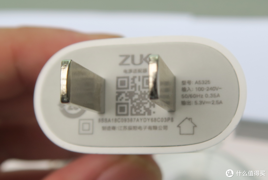 小而美的性价比 — ZUK Z2 PRO 智能手机 开箱