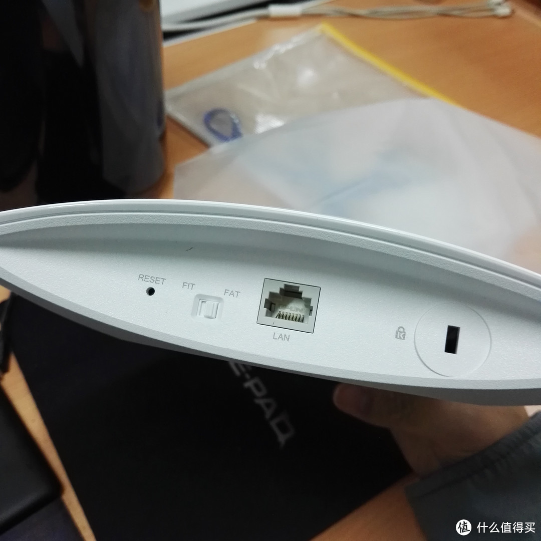 TP-LINK AC1750 双频企业级 无线吸顶式AP开箱