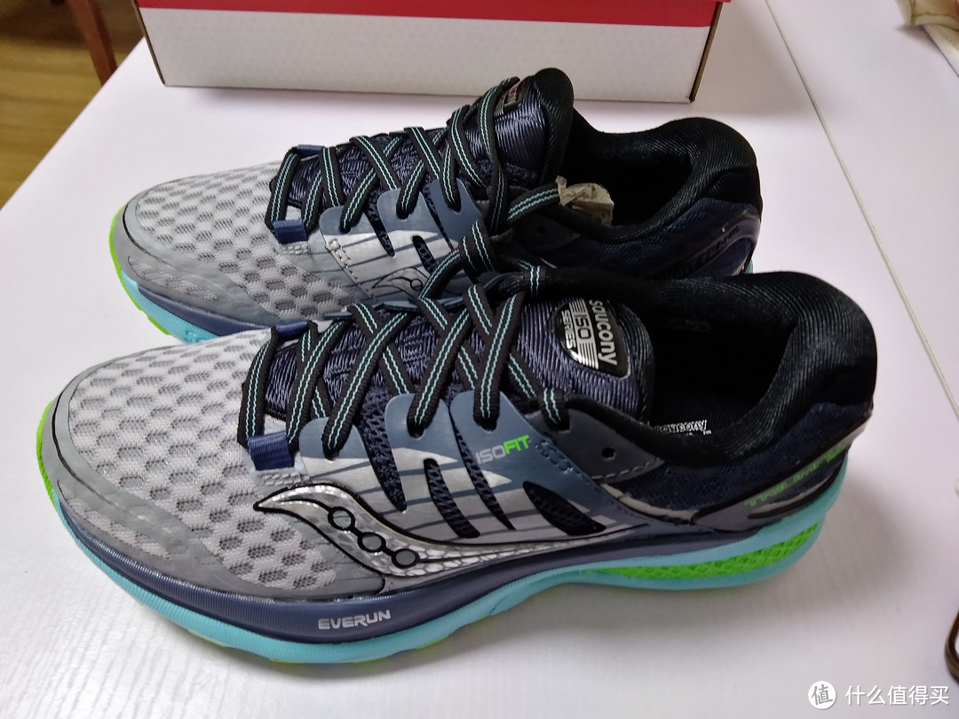 我不是黄牛——三双 Saucony 索康尼 Triumph ISO 2 开箱