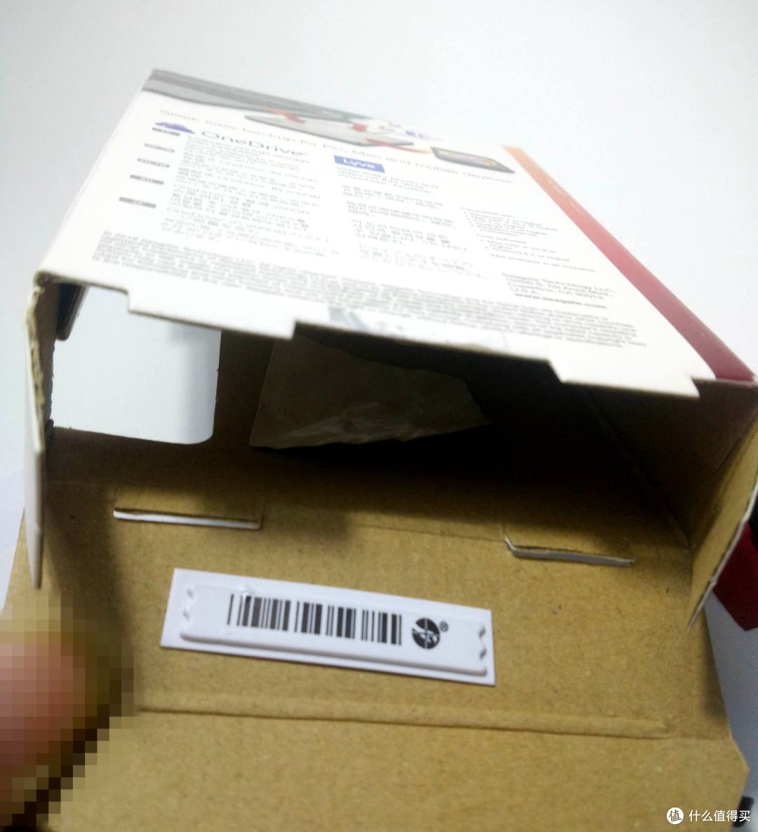 速度颜值轻薄兼顾的---希捷 至轻睿利便携移动硬盘(1TB)