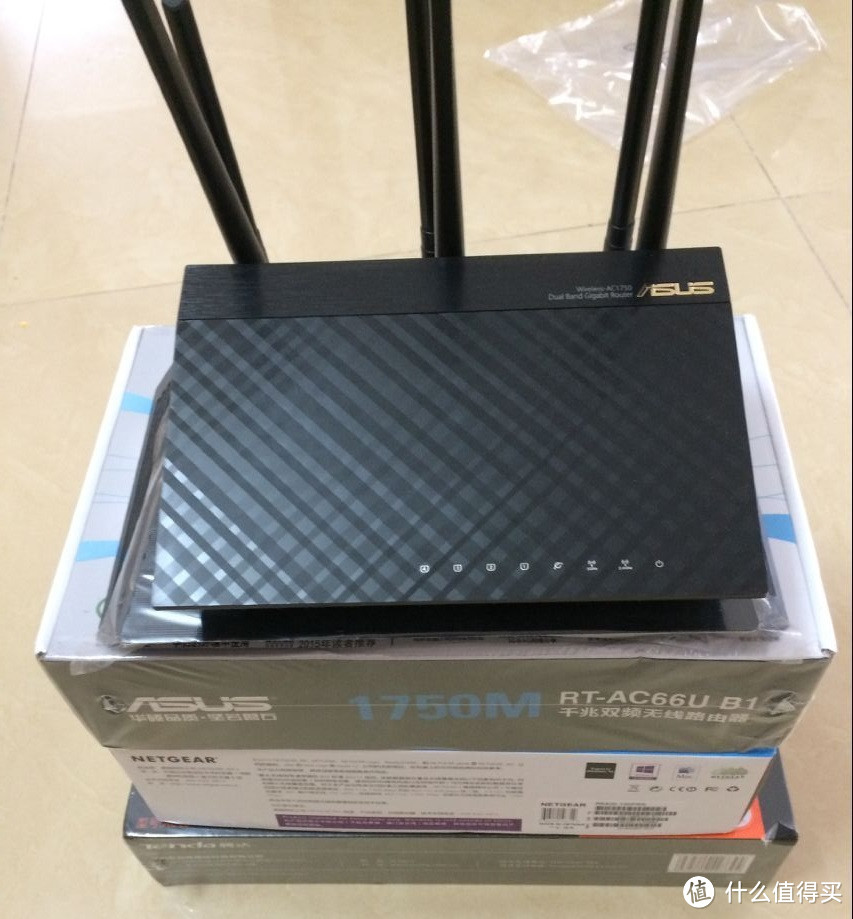 不一样的ASUS 华硕 RT-AC66U B1 无线路由器