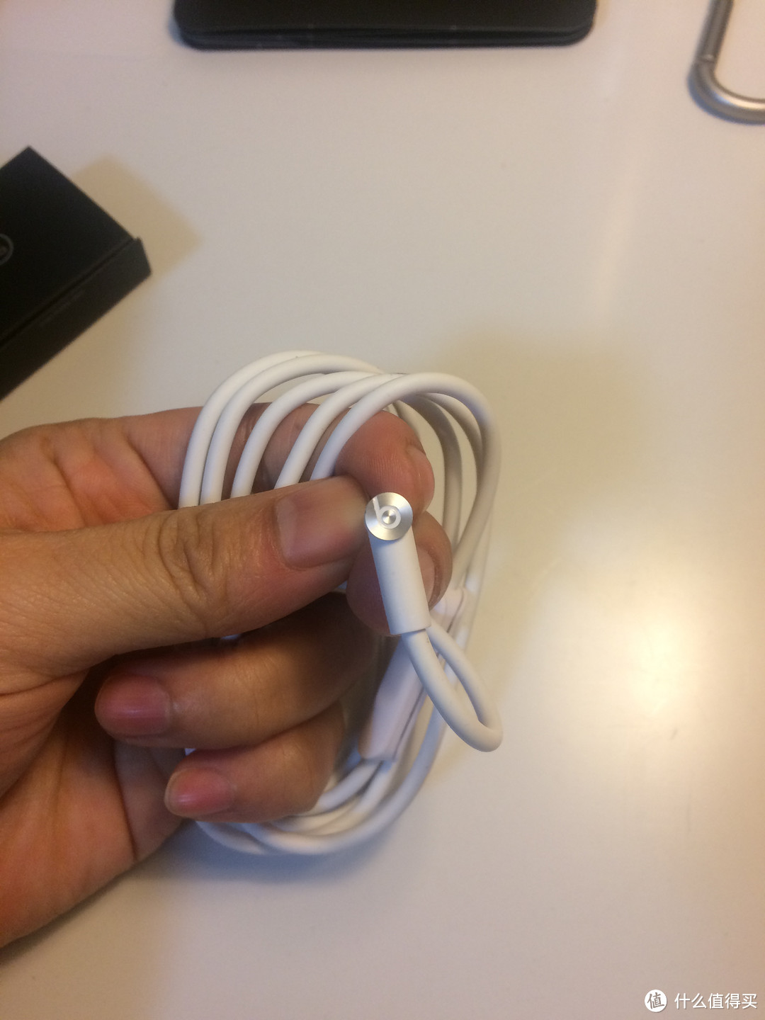 新春礼物----Apple活动的Beats 骚红 Solo3 Wireless 头戴式耳机 开箱流程