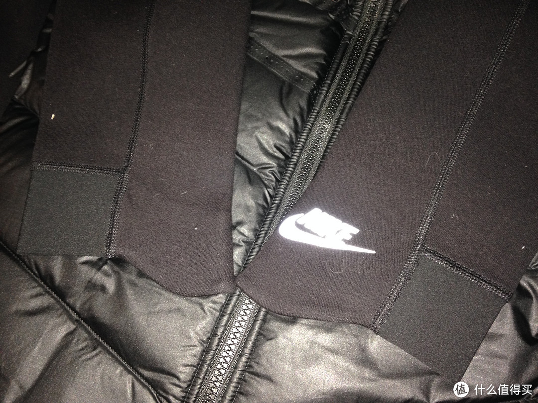 NIKE TECH FLEECE AEROLOFT 女子羽绒外套