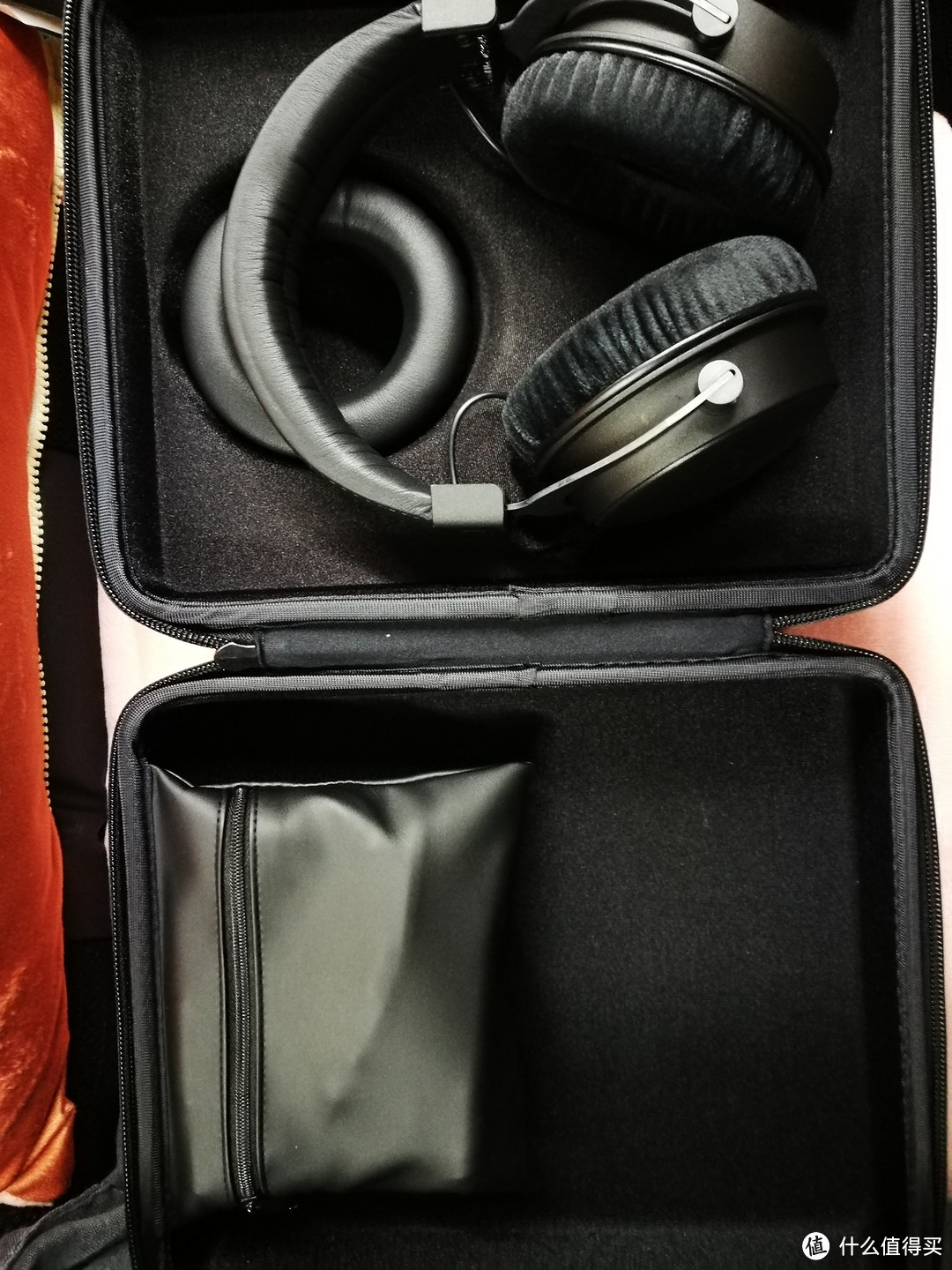 听腻了索尼1A，过年换个白牙味儿的Beyerdynamic 拜亚动力 DT1770 耳机