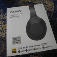 索尼 MDR-1000X HIFI耳机外观展示(耳机包|插头|皮质|连接杆|按钮)