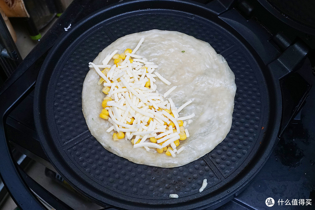 胖子的快速宵夜美食——芝士玉米手抓饼