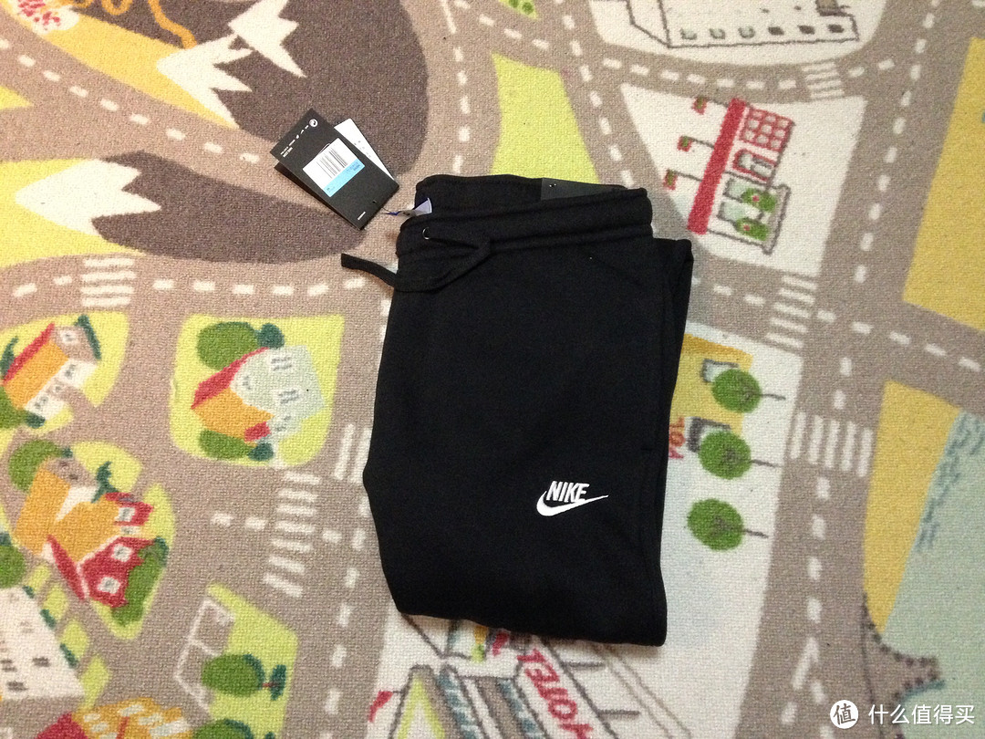 便宜又保暖！NIKE SPORTSWEAR 男子慢跑长裤 开箱