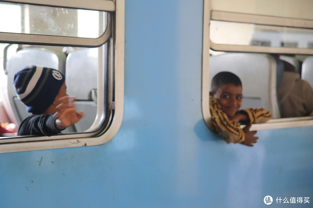 茶园火车之旅——从努瓦利亚到美瑞莎