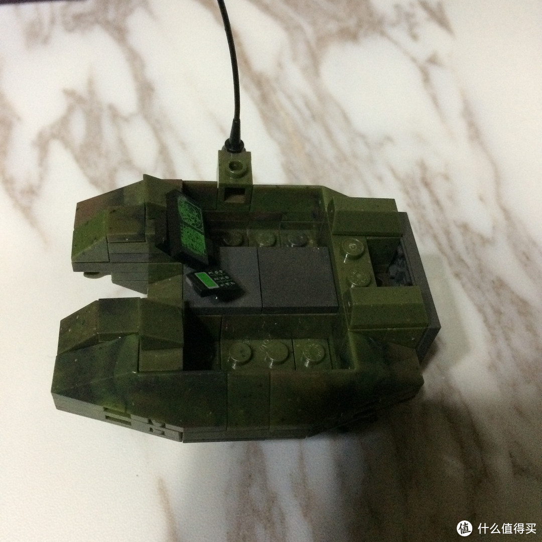 Mega Bloks 美高 APC Invasion装甲车