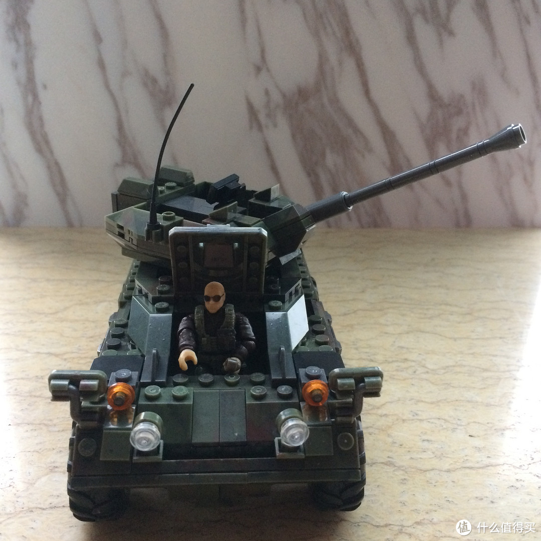 Mega Bloks 美高 APC Invasion装甲车